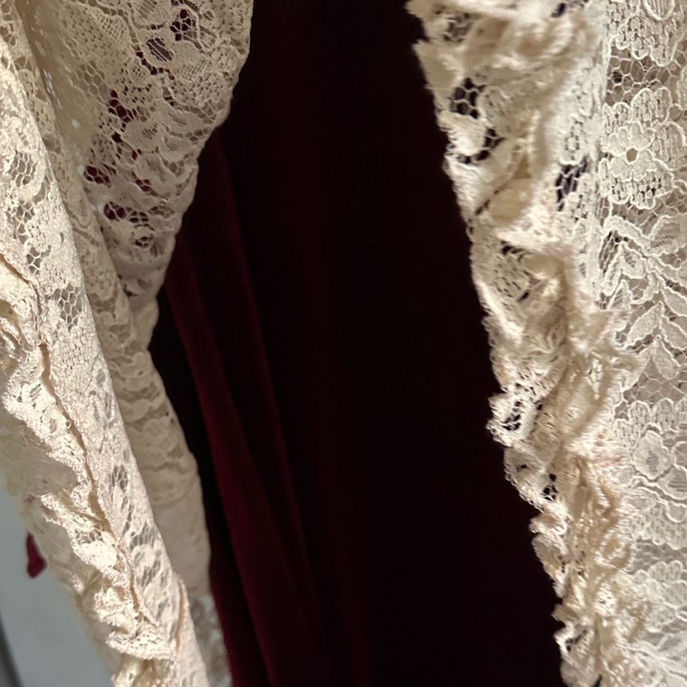 Listicle Cream Lace Maxi Skirt with Red Ties - Picture 5 of 8